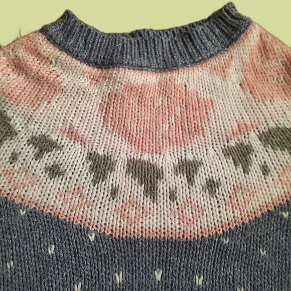 Vintage 80s Floral Fair Isle Hand Knit Sweater Blue Pink Size Oversized Size S - Picture 3 of 8